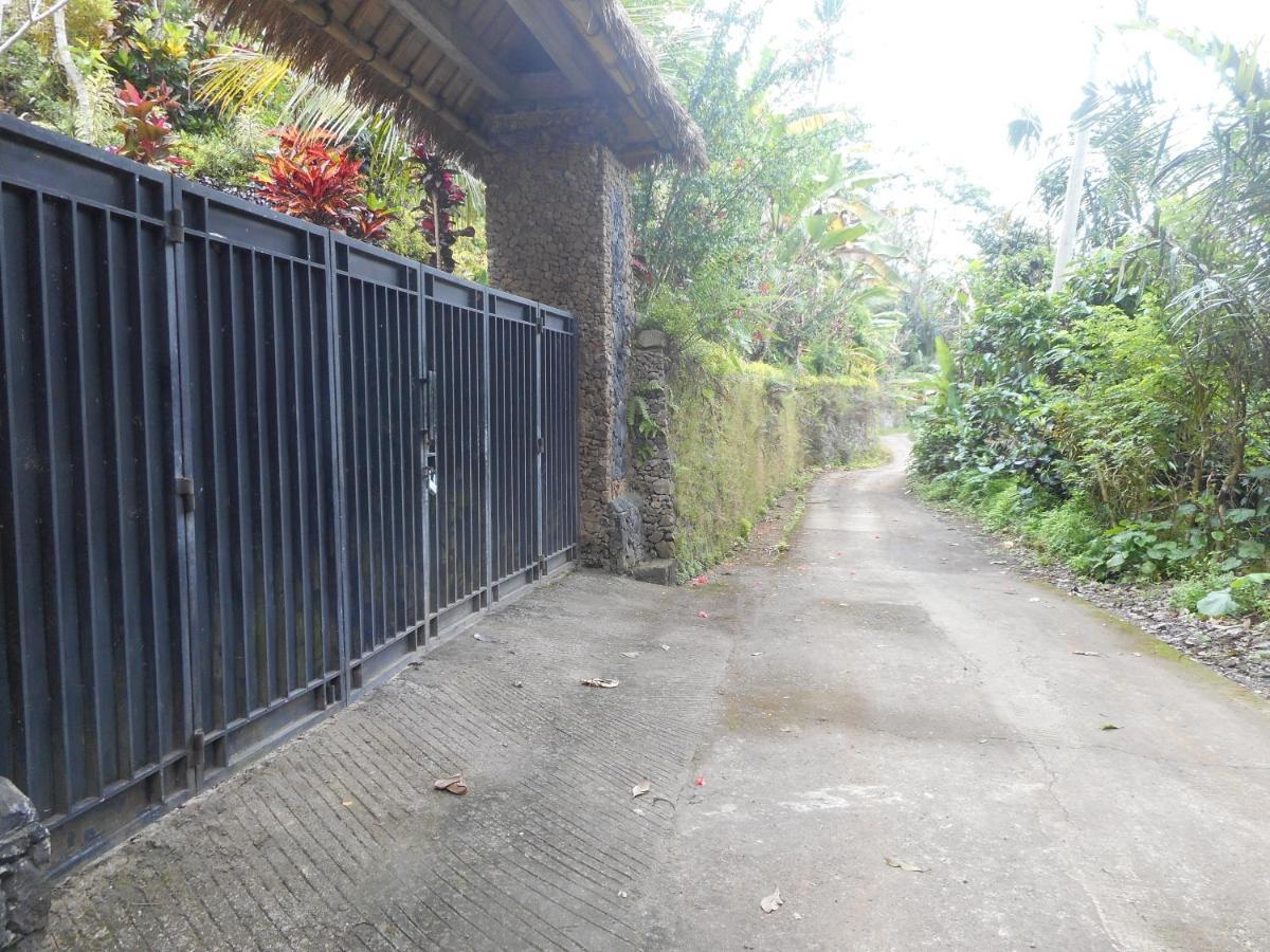 Villa Dukuh Selat Esterno foto