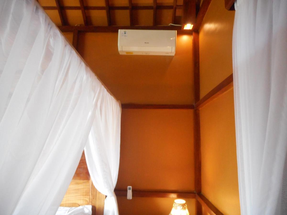 Villa Dukuh Selat Esterno foto